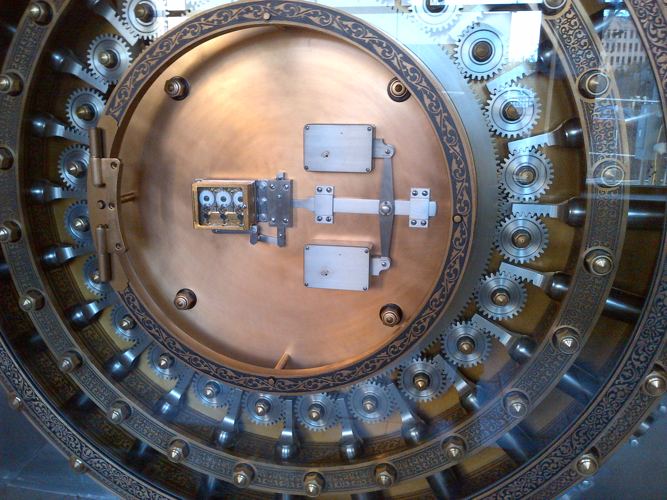 Lock of a vault — high security locks in El Paso, TX