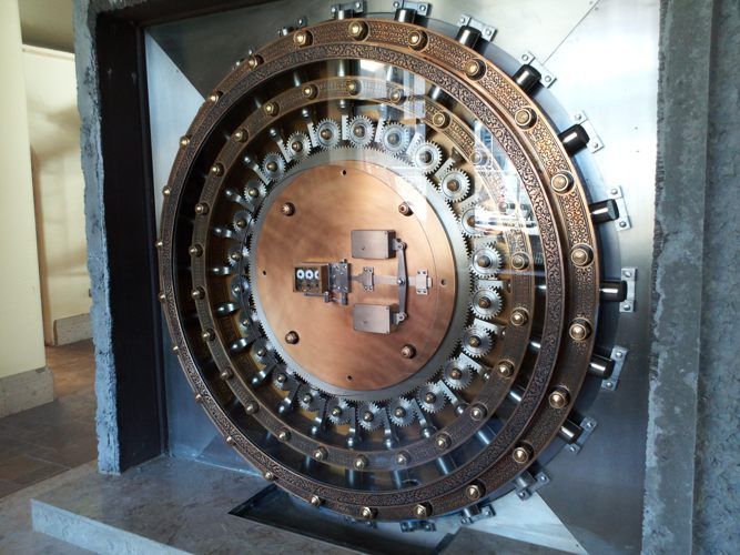 Large security vault — high security locks in El Paso, TX