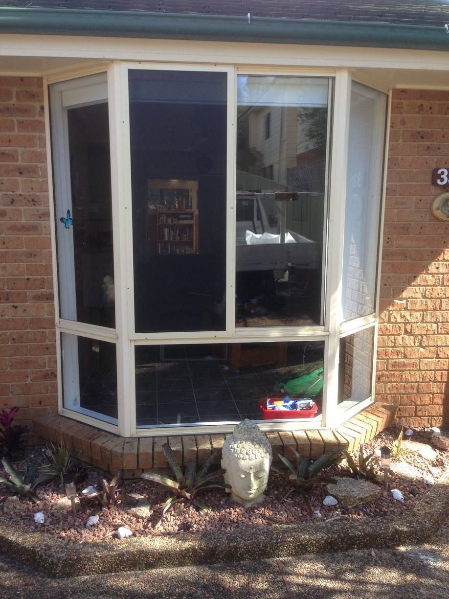 Custom Window Screen | Newcastle, NSW | J Rayner Pty Ltd
