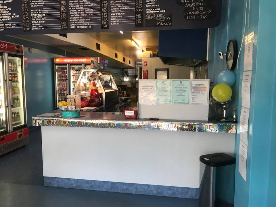Sav's Takeaway Store Front — Sav's Takeaway in Mornington QLD