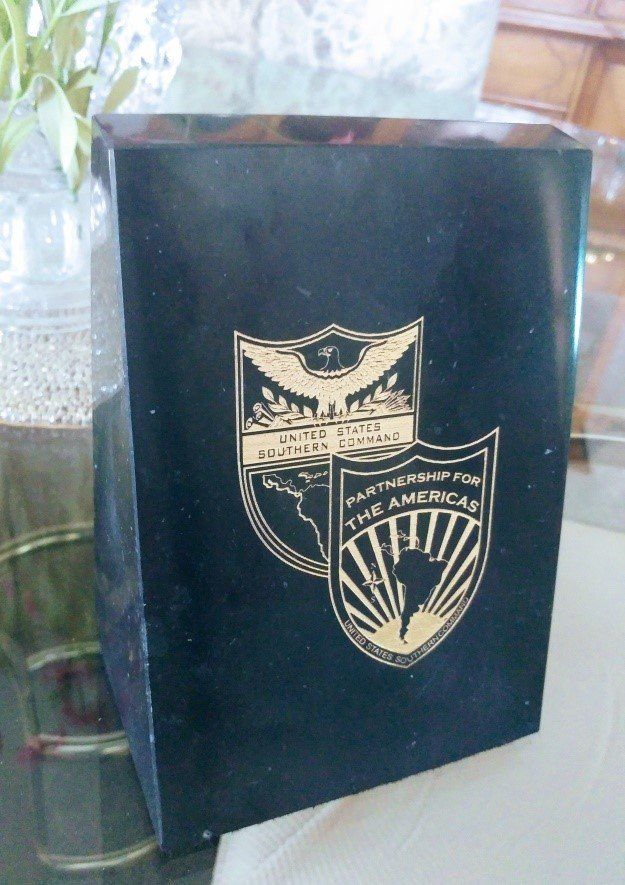 Corporate Gifts Awards Product Photo