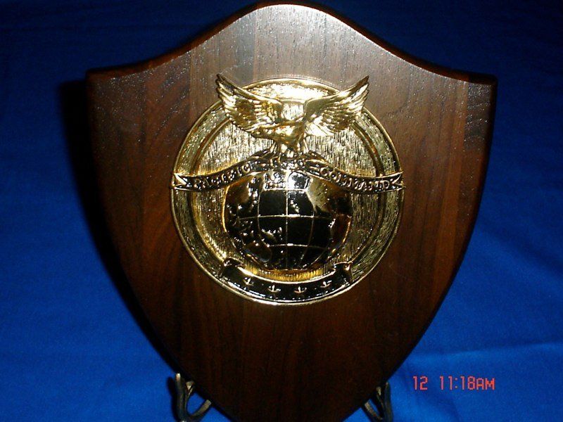 Corporate Gifts Awards Product Photo