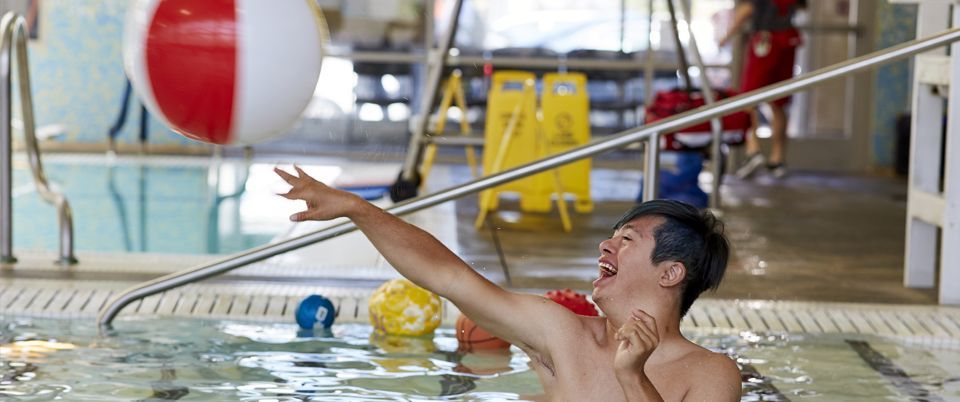 KEEN Athlete in Pool with Beach Ball