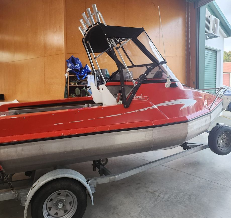 Boat canopy and clear sides