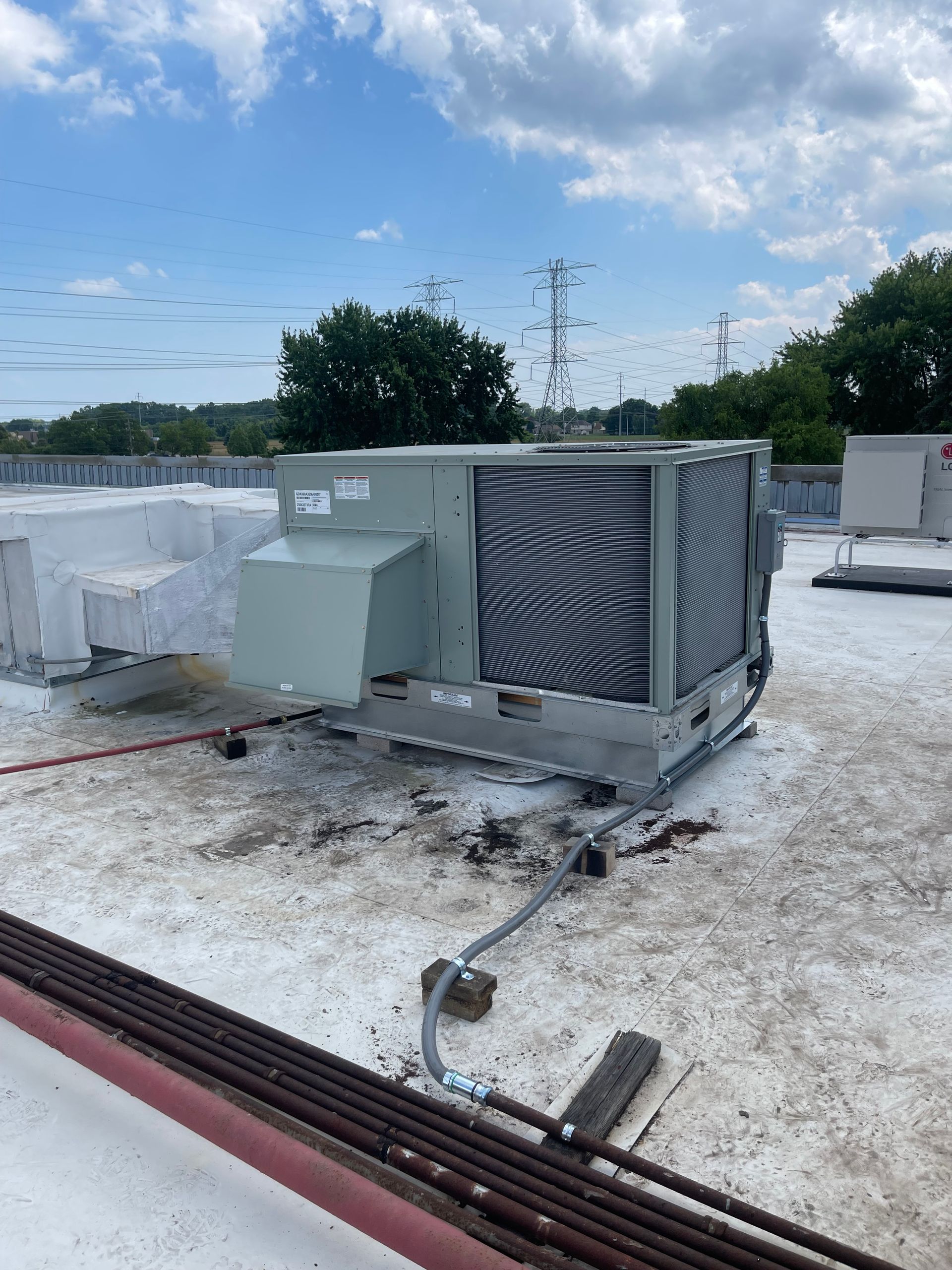 TRANE RTU - in Sterling Heights