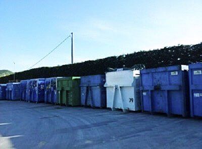 Cassoni dei rifiuti