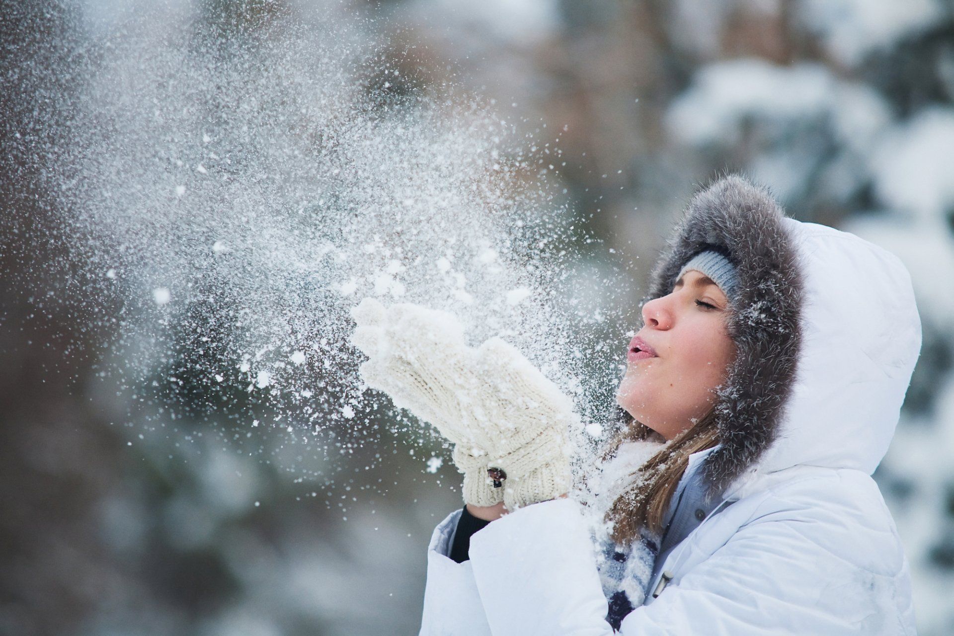 Lady Playing With Snow - Metro Neuro Health