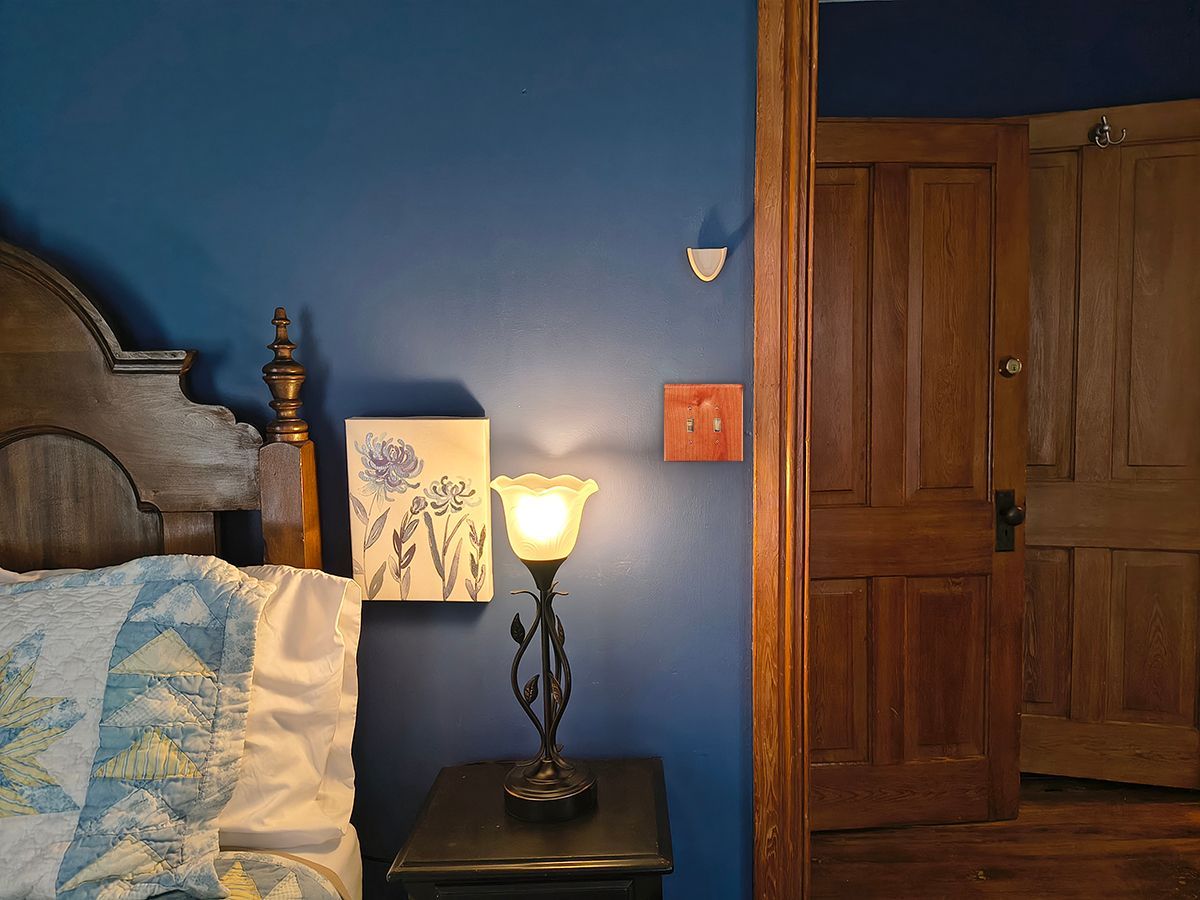 Victorian Bed and Breakfast restroom in Lancaster County PA