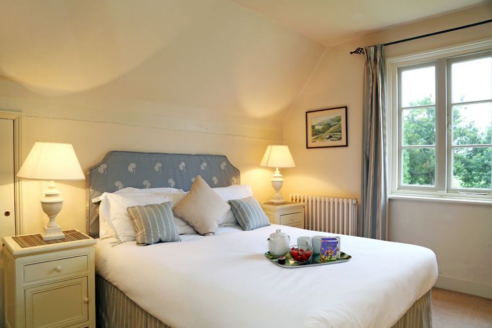 Essex Holiday Cottages book with Trip Advisor, AirBnB, Owners Direct, Mulberry Cottages or direct