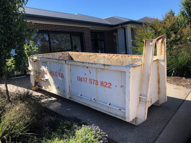 Different Style of B-Neeta Skip Bins Colour White | Warragul, Vic | B-Neeta Skip Bins