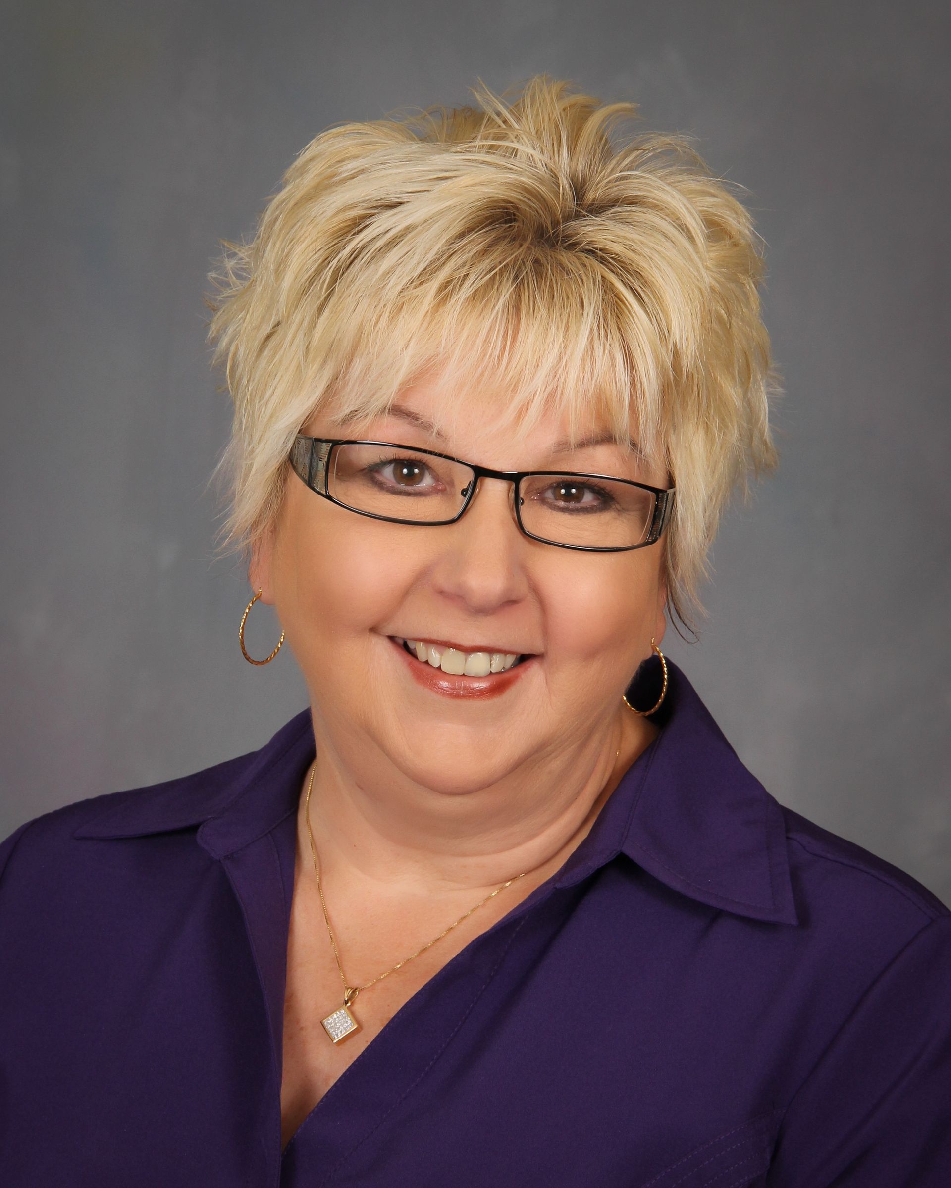 Darla Pilgram Smiling | Healthcare Professionals CPA firm in Chambersburg PA