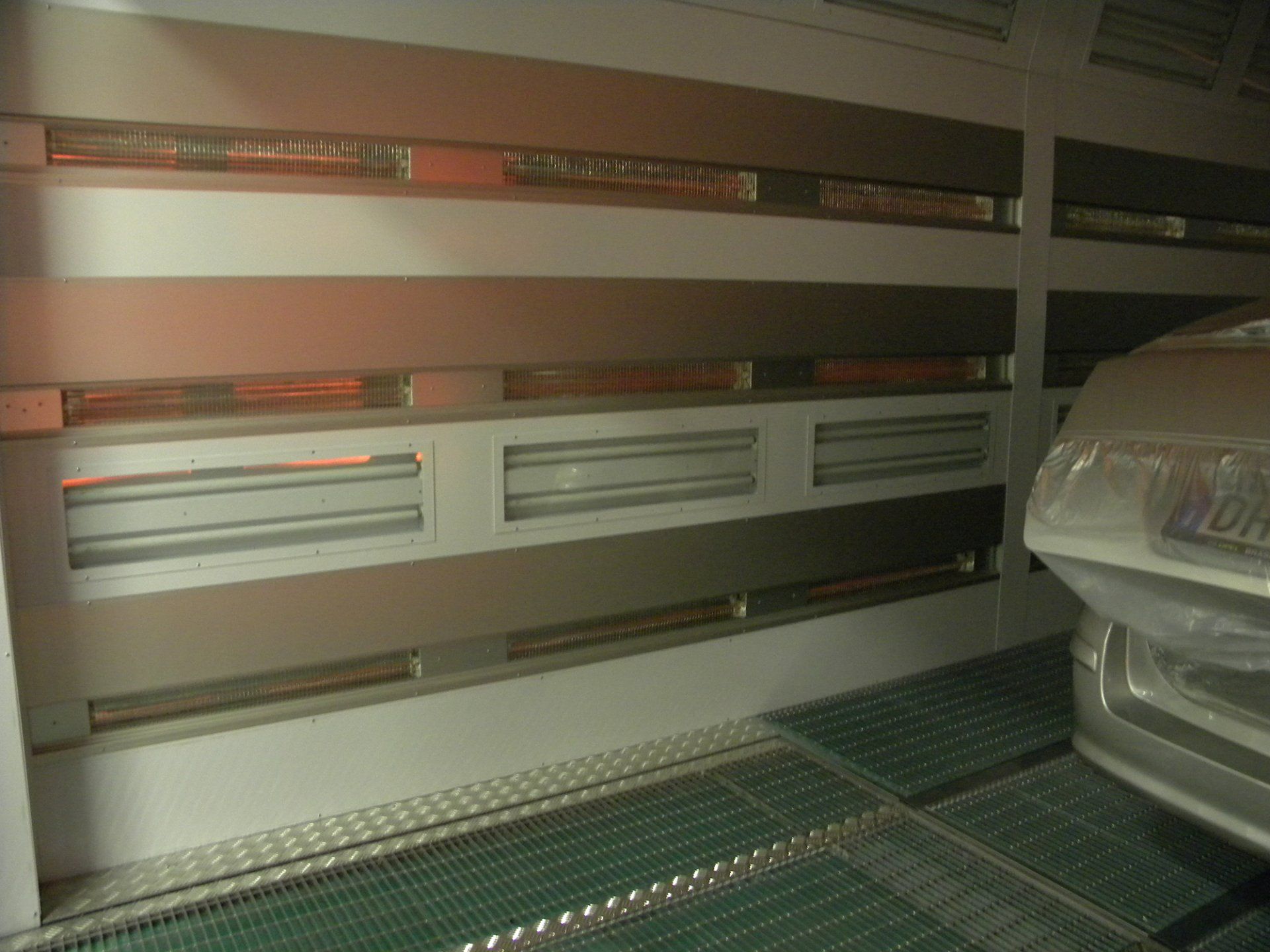 particolare interno raptor