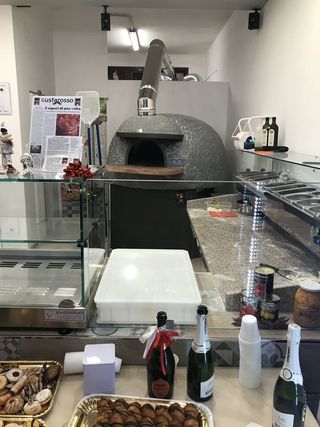 interno pizzeria 4