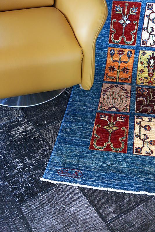 strumenti e materiali per restauro tappeti