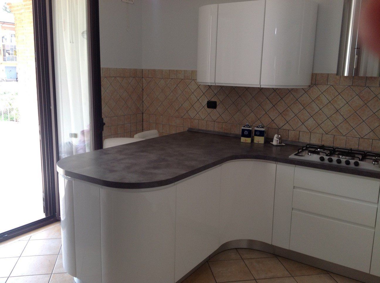 top su misura per cucine