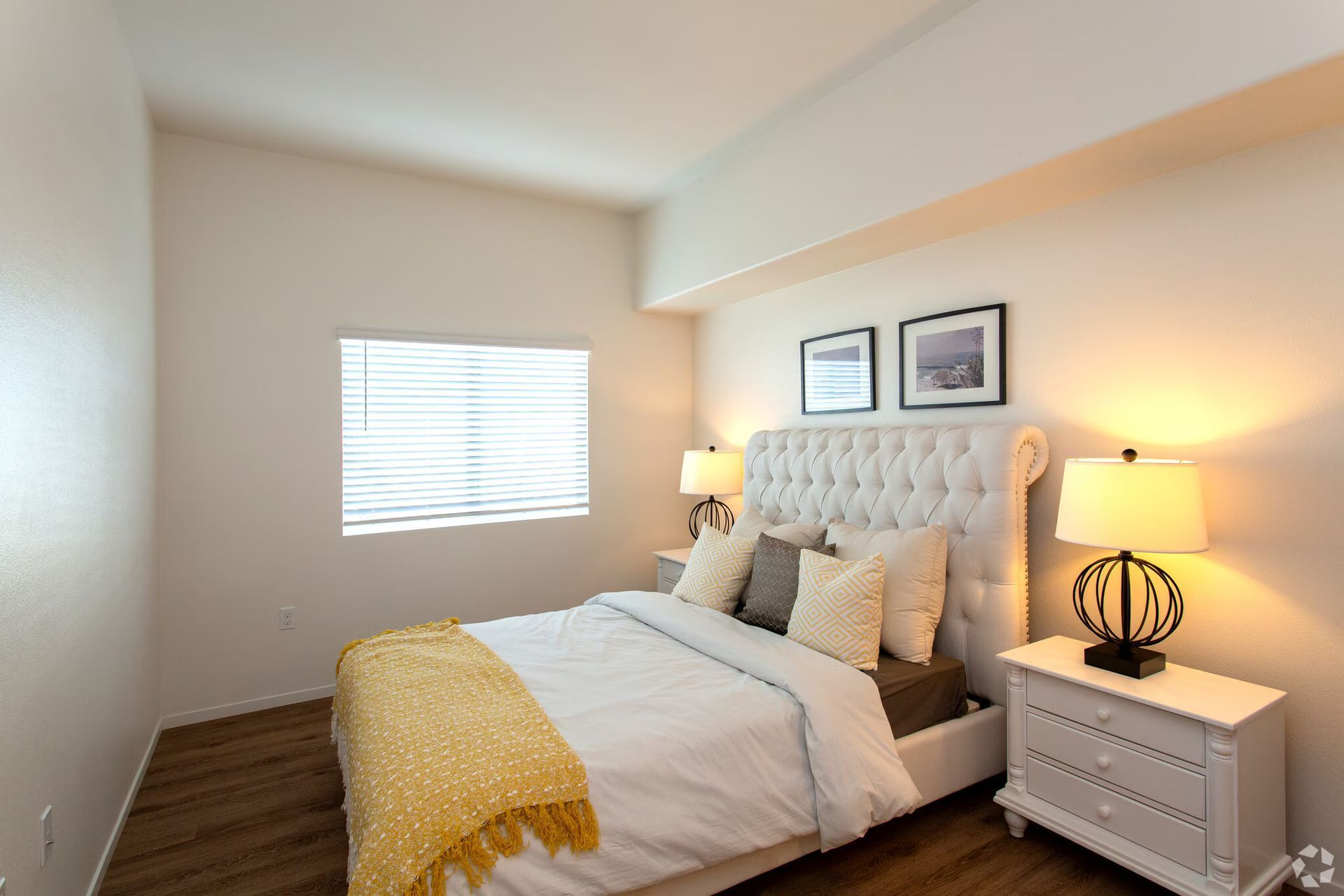 Photo showing a bedroom