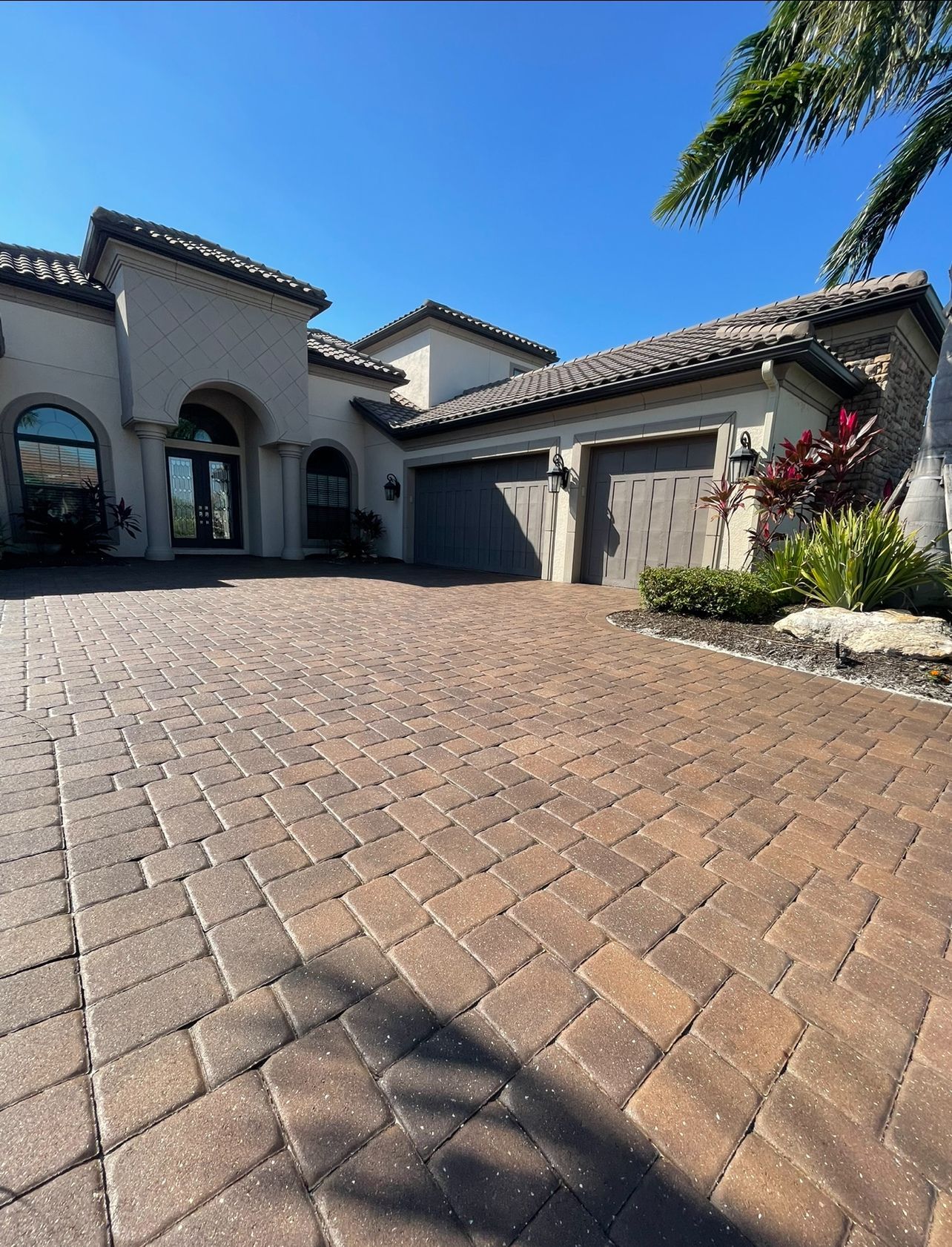 Brick paver sealing in Sarasota
