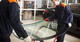 Car glass replacement