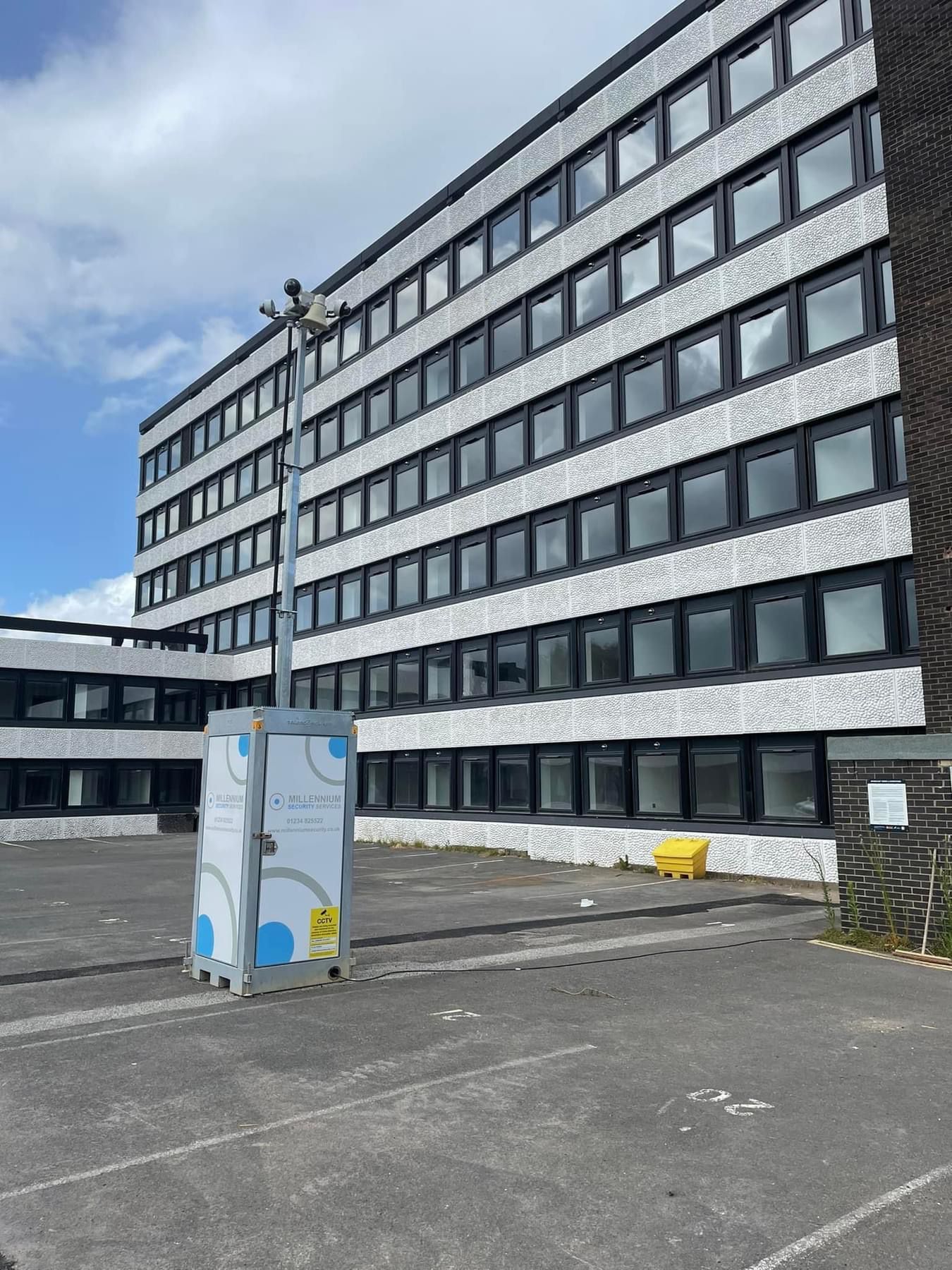 A large office block is ready for Leeds based commercial cleaners, Spark Cleaning to work their magic.