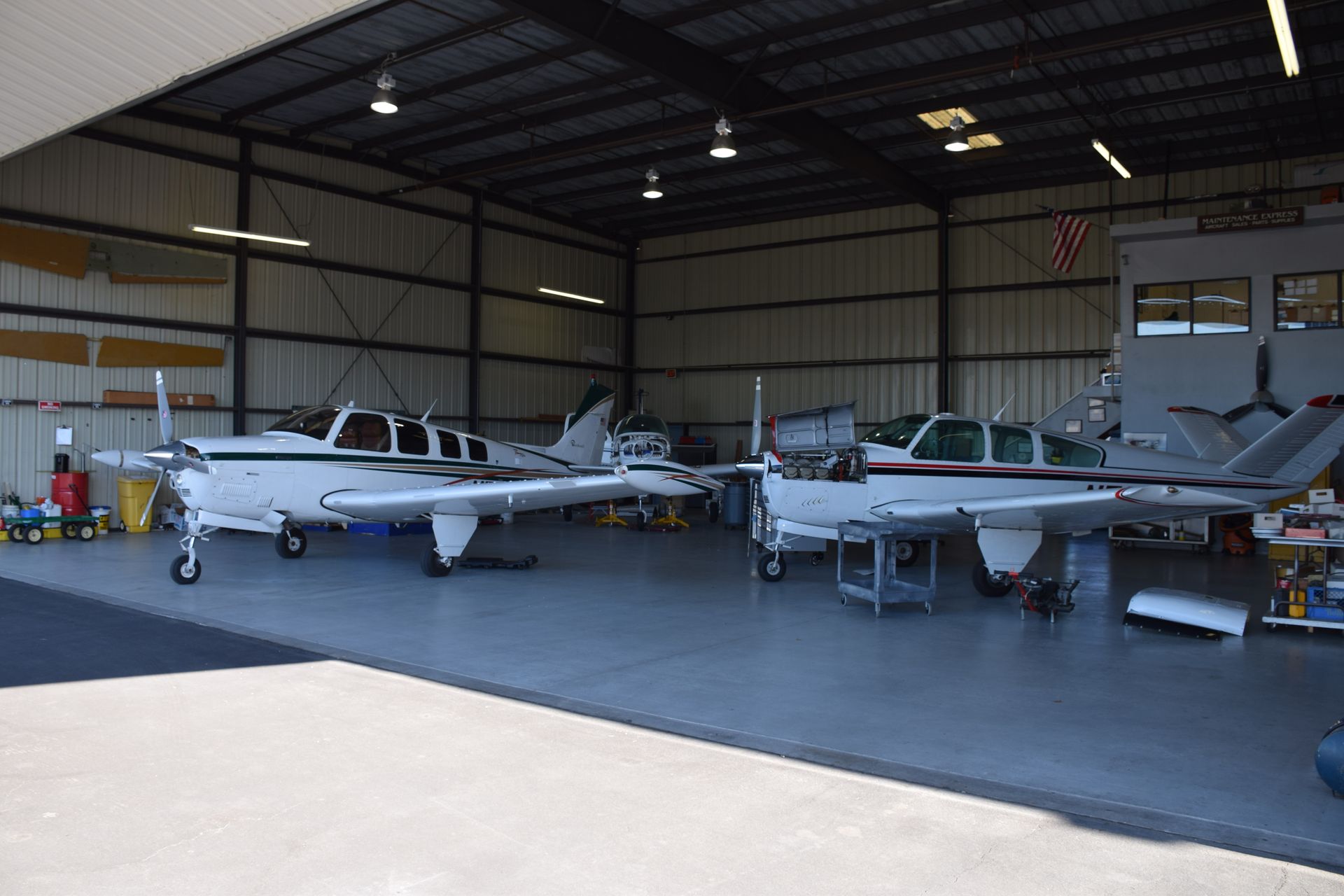 Mobile Aircraft Detailing