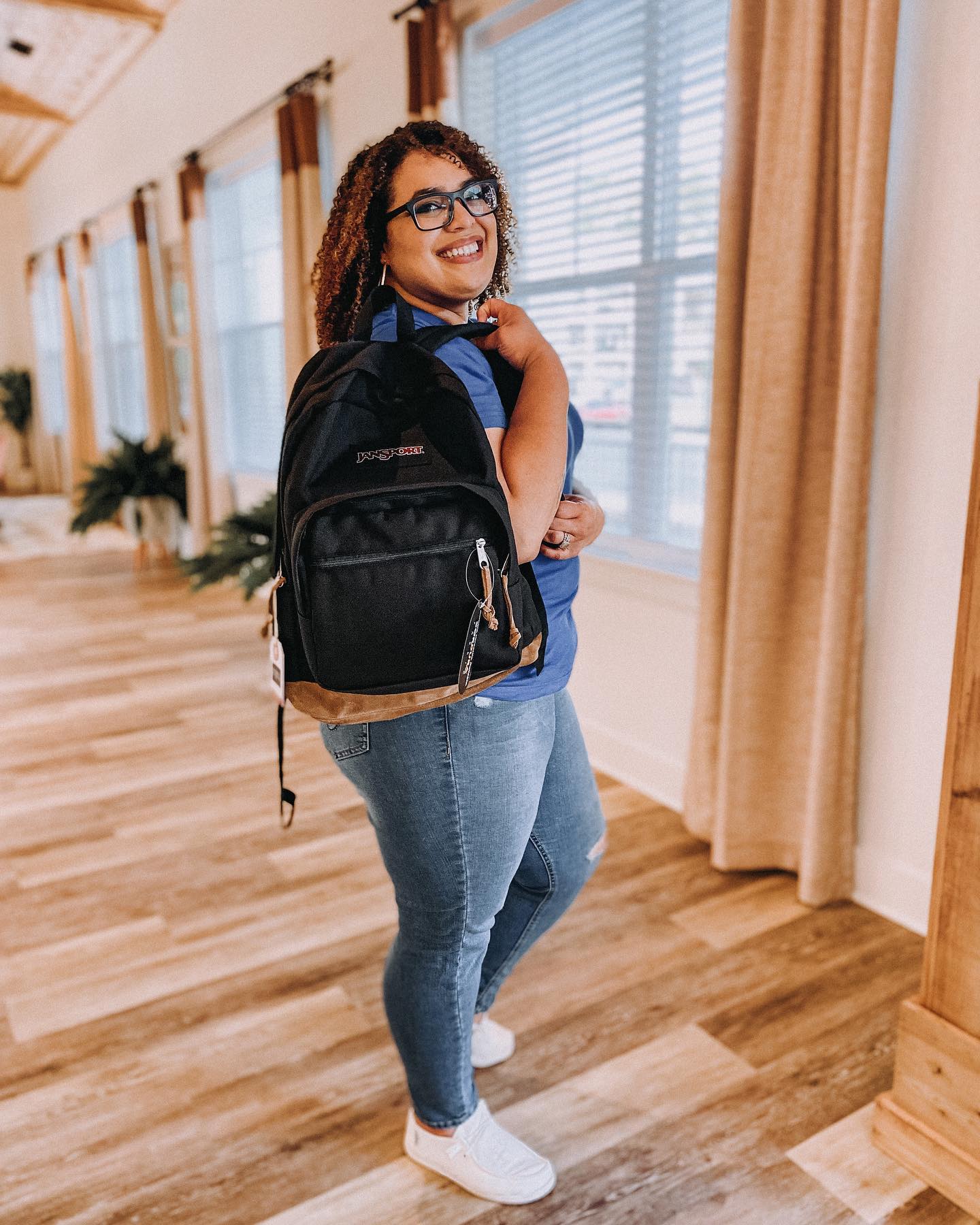 Apartments at Hallstead Reserve 2022 Back to School Giveaway