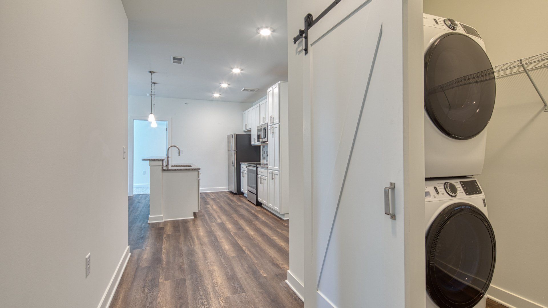 rio grande washer dryer area