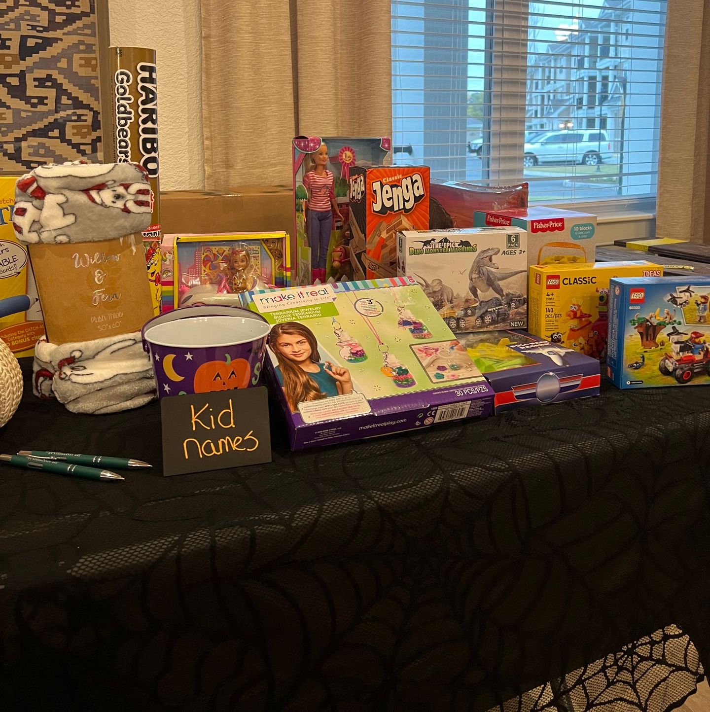 Apartments at Hallstead Reserve 2022 Halloween Party