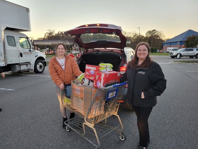 Apartments at Hallstead Reserve 2022 Food Drive