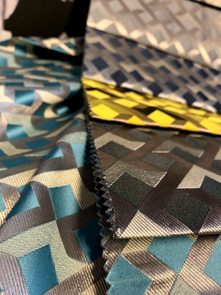 RIVESTIMENTI E TAPPEZZERIE