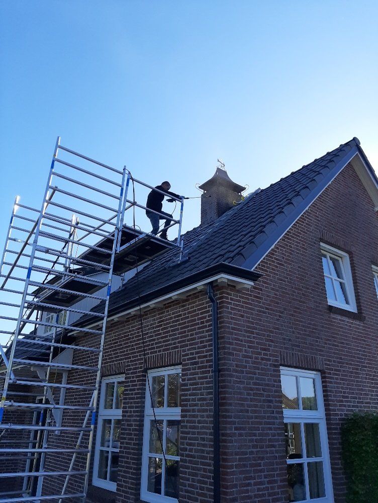 HGS DIENSTVERLENING, PROFESSIONELE, GLASBEWASSING, ZONNEPANELEN, DAKPANNEN, REINIGEN, GEVELREINIGING, GLAZENWASSER, SCHOONMAAK, BOUWSCHOON, OPLEVEREN, SCHOONMAAKDIENSTEN, HOGEDRUKREINIGING, SCHOONMAKER, SCHOONMAAKSTER, SCHOONMAAKKLUSSEN, KLUSSEN, KLUS, SCHOONMAAKONDERHOUD, ONDERHOUD, PROFESSIONEEL, BESTE, REINIGING, BEDRIJF, GLAZEN, WASSER, BEDRIJVEN, HORECA, BEDRIJFSRUIMTE, BEDRIJFS, DIENSTEN, BEDRIJFSPAND, PAND, WONING, WOONHUIS, HUIS, BINNEN, BUITEN, RUIMTE, KANTOOR, PARTICULIEREN, PANDEN, RAMEN, GLAS, HOUTWERK, DAKEN, DAK, PANNEN, ONTMOSSEN, BOTEN, VLOEREN, VLOER, VLOERONDERHOUD, TELEWASCH, TELESCOOP, OSMOSE, WATER, TRESPA, KUNSTSTOF, DAKGOTEN, SCHOORSTEEN, GEVELS, VOEGEN, UITHAKKEN, OPLEVERINGSSCHOONMAAK, ONTRUIMEN, PERIODIEKE, EENMALIGE, REGULIERE, SOLAR, PANEL, PROFESSIONAL, WINDOW, CLEANING, WASHING, COMPANY, BUSINESS, OFFICE, SERVICE, SERVICES, JOB, JOBS, RIJSBERGEN, BREDA, TILBURG, OUDENBOSCH, ROOSENDAAL, BERGEN OP ZOOM, ETTEN-LEUR, BOSSCHENHOOFD, ZUNDERT, OOSTERHOUT, GRAUWE, POLDER, RUCPHEN, SINT, WILLEBRORD, SPRUNDEL, ULVENHOUT, KAATSHEUVEL, DONGEN, GILZE, RIJEN, BAARLE, NASSAU, ZUID, HOLLAND, ZEELAND, NOORD, OOST, ZUID, WEST, BRABANT, NEDERLAND, HGS, DIENSTVERLENING, WWW.HGSDIENSTVERLENING.NL