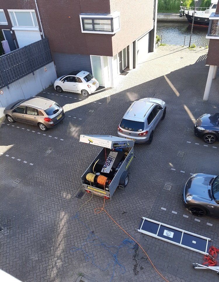 HGS DIENSTVERLENING, PROFESSIONELE, GLASBEWASSING, ZONNEPANELEN, DAKPANNEN, REINIGEN, GEVELREINIGING, GLAZENWASSER, SCHOONMAAK, BOUWSCHOON, OPLEVEREN, SCHOONMAAKDIENSTEN, HOGEDRUKREINIGING, SCHOONMAKER, SCHOONMAAKSTER, SCHOONMAAKKLUSSEN, KLUSSEN, KLUS, SCHOONMAAKONDERHOUD, ONDERHOUD, PROFESSIONEEL, BESTE, REINIGING, BEDRIJF, GLAZEN, WASSER, BEDRIJVEN, HORECA, BEDRIJFSRUIMTE, BEDRIJFS, DIENSTEN, BEDRIJFSPAND, PAND, WONING, WOONHUIS, HUIS, BINNEN, BUITEN, RUIMTE, KANTOOR, PARTICULIEREN, PANDEN, RAMEN, GLAS, HOUTWERK, DAKEN, DAK, PANNEN, ONTMOSSEN, BOTEN, VLOEREN, VLOER, VLOERONDERHOUD, TELEWASCH, TELESCOOP, OSMOSE, WATER, TRESPA, KUNSTSTOF, DAKGOTEN, SCHOORSTEEN, GEVELS, VOEGEN, UITHAKKEN, OPLEVERINGSSCHOONMAAK, ONTRUIMEN, PERIODIEKE, EENMALIGE, REGULIERE, SOLAR, PANEL, PROFESSIONAL, WINDOW, CLEANING, WASHING, COMPANY, BUSINESS, OFFICE, SERVICE, SERVICES, JOB, JOBS, RIJSBERGEN, BREDA, TILBURG, OUDENBOSCH, ROOSENDAAL, BERGEN OP ZOOM, ETTEN-LEUR, BOSSCHENHOOFD, ZUNDERT, OOSTERHOUT, GRAUWE, POLDER, RUCPHEN, SINT, WILLEBRORD, SPRUNDEL, ULVENHOUT, KAATSHEUVEL, DONGEN, GILZE, RIJEN, BAARLE, NASSAU, ZUID, HOLLAND, ZEELAND, NOORD, OOST, ZUID, WEST, BRABANT, NEDERLAND, HGS, DIENSTVERLENING, WWW.HGSDIENSTVERLENING.NL