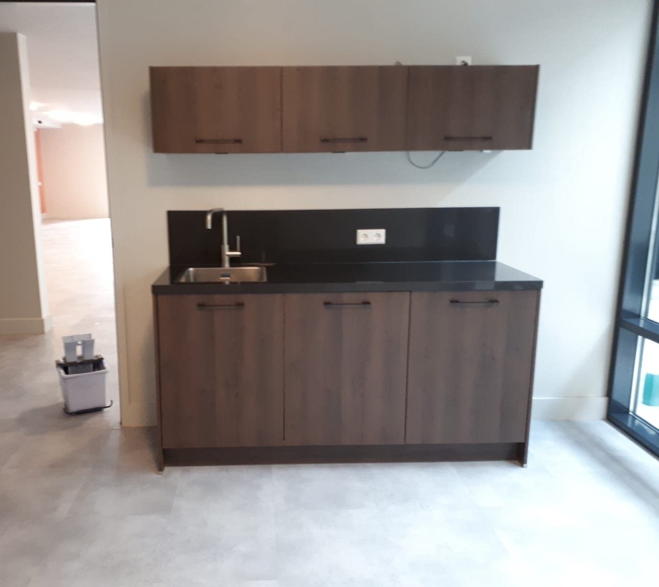 HGS DIENSTVERLENING, PROFESSIONELE, GLASBEWASSING, ZONNEPANELEN, DAKPANNEN, REINIGEN, GEVELREINIGING, GLAZENWASSER, SCHOONMAAK, BOUWSCHOON, OPLEVEREN, SCHOONMAAKDIENSTEN, HOGEDRUKREINIGING, SCHOONMAKER, SCHOONMAAKSTER, SCHOONMAAKKLUSSEN, KLUSSEN, KLUS, SCHOONMAAKONDERHOUD, ONDERHOUD, PROFESSIONEEL, BESTE, REINIGING, BEDRIJF, GLAZEN, WASSER, BEDRIJVEN, HORECA, BEDRIJFSRUIMTE, BEDRIJFS, DIENSTEN, BEDRIJFSPAND, PAND, WONING, WOONHUIS, HUIS, BINNEN, BUITEN, RUIMTE, KANTOOR, PARTICULIEREN, PANDEN, RAMEN, GLAS, HOUTWERK, DAKEN, DAK, PANNEN, ONTMOSSEN, BOTEN, VLOEREN, VLOER, VLOERONDERHOUD, TELEWASCH, TELESCOOP, OSMOSE, WATER, TRESPA, KUNSTSTOF, DAKGOTEN, SCHOORSTEEN, GEVELS, VOEGEN, UITHAKKEN, OPLEVERINGSSCHOONMAAK, ONTRUIMEN, PERIODIEKE, EENMALIGE, REGULIERE, SOLAR, PANEL, PROFESSIONAL, WINDOW, CLEANING, WASHING, COMPANY, BUSINESS, OFFICE, SERVICE, SERVICES, JOB, JOBS, RIJSBERGEN, BREDA, TILBURG, OUDENBOSCH, ROOSENDAAL, BERGEN OP ZOOM, ETTEN-LEUR, BOSSCHENHOOFD, ZUNDERT, OOSTERHOUT, GRAUWE, POLDER, RUCPHEN, SINT, WILLEBRORD, SPRUNDEL, ULVENHOUT, KAATSHEUVEL, DONGEN, GILZE, RIJEN, BAARLE, NASSAU, ZUID, HOLLAND, ZEELAND, NOORD, OOST, ZUID, WEST, BRABANT, NEDERLAND, HGS, DIENSTVERLENING, WWW.HGSDIENSTVERLENING.NL