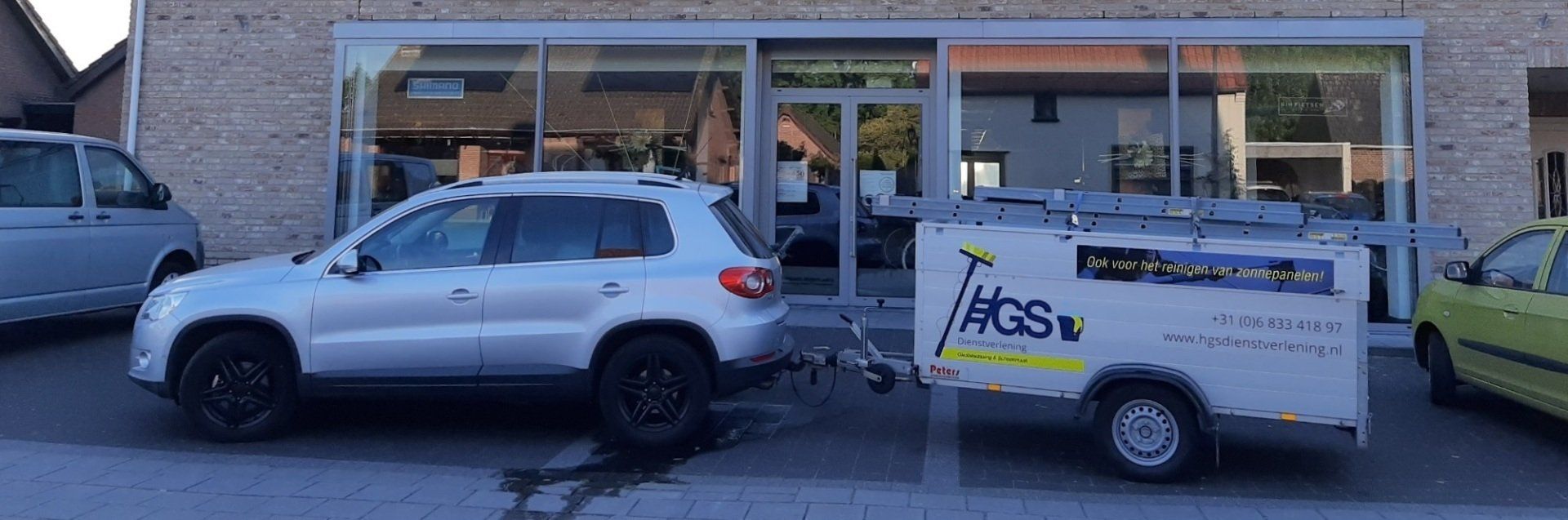 HGS DIENSTVERLENING, PROFESSIONELE, GLASBEWASSING, ZONNEPANELEN, DAKPANNEN, REINIGEN, GEVELREINIGING, GLAZENWASSER, SCHOONMAAK, BOUWSCHOON, OPLEVEREN, SCHOONMAAKDIENSTEN, HOGEDRUKREINIGING, SCHOONMAKER, SCHOONMAAKSTER, SCHOONMAAKKLUSSEN, KLUSSEN, KLUS, SCHOONMAAKONDERHOUD, ONDERHOUD, PROFESSIONEEL, BESTE, REINIGING, BEDRIJF, GLAZEN, WASSER, BEDRIJVEN, HORECA, BEDRIJFSRUIMTE, BEDRIJFS, DIENSTEN, BEDRIJFSPAND, PAND, WONING, WOONHUIS, HUIS, BINNEN, BUITEN, RUIMTE, KANTOOR, PARTICULIEREN, PANDEN, RAMEN, GLAS, HOUTWERK, DAKEN, DAK, PANNEN, ONTMOSSEN, BOTEN, VLOEREN, VLOER, VLOERONDERHOUD, TELEWASCH, TELESCOOP, OSMOSE, WATER, TRESPA, KUNSTSTOF, DAKGOTEN, SCHOORSTEEN, GEVELS, VOEGEN, UITHAKKEN, OPLEVERINGSSCHOONMAAK, ONTRUIMEN, PERIODIEKE, EENMALIGE, REGULIERE, SOLAR, PANEL, PROFESSIONAL, WINDOW, CLEANING, WASHING, COMPANY, BUSINESS, OFFICE, SERVICE, SERVICES, JOB, JOBS, RIJSBERGEN, BREDA, TILBURG, OUDENBOSCH, ROOSENDAAL, BERGEN OP ZOOM, ETTEN-LEUR, BOSSCHENHOOFD, ZUNDERT, OOSTERHOUT, GRAUWE, POLDER, RUCPHEN, SINT, WILLEBRORD, SPRUNDEL, ULVENHOUT, KAATSHEUVEL, DONGEN, GILZE, RIJEN, BAARLE, NASSAU, ZUID, HOLLAND, ZEELAND, NOORD, OOST, ZUID, WEST, BRABANT, NEDERLAND, HGS, DIENSTVERLENING, WWW.HGSDIENSTVERLENING.NL