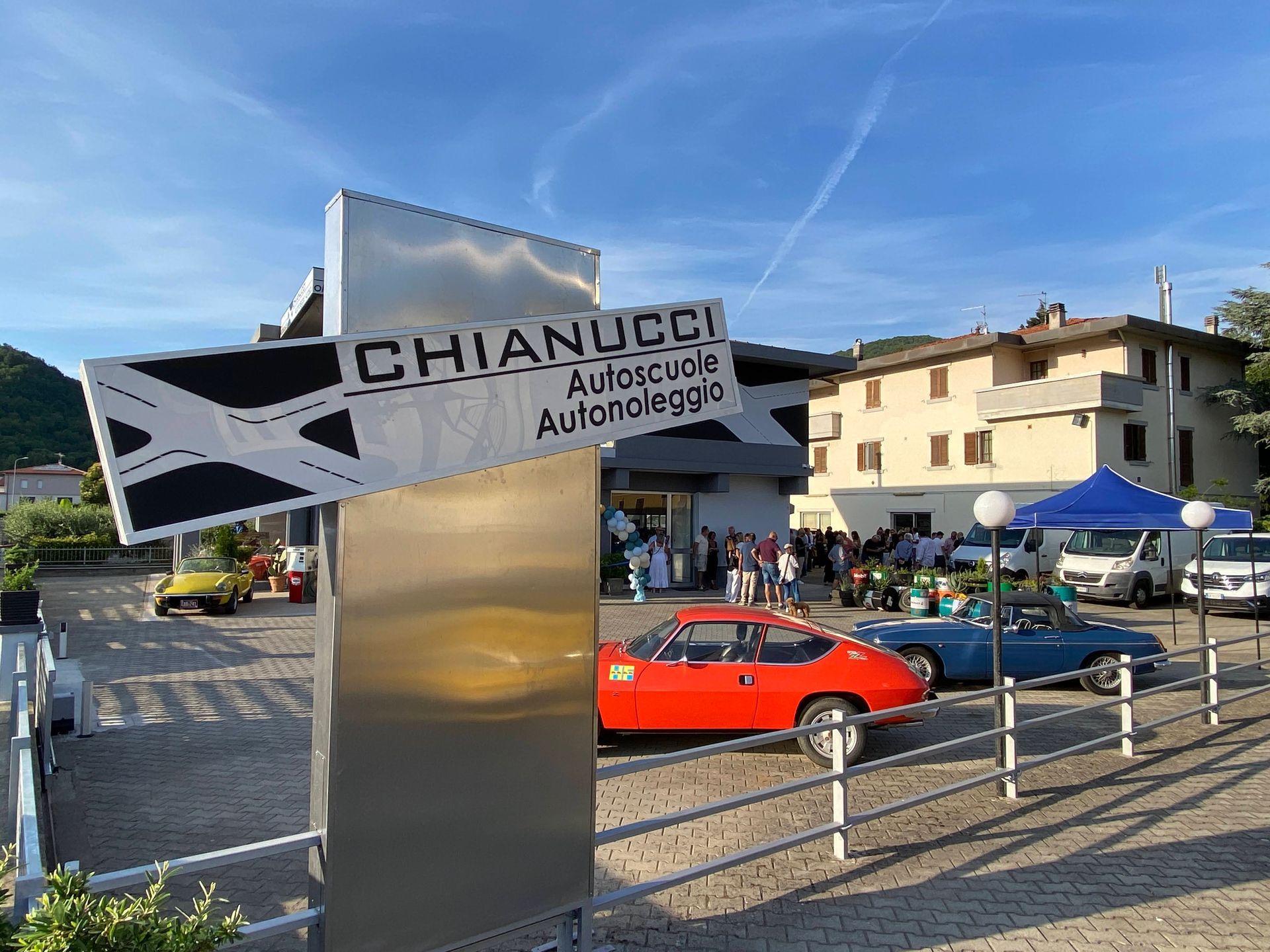 Insegna autonoleggio