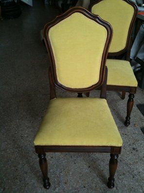 due sedie stile antico