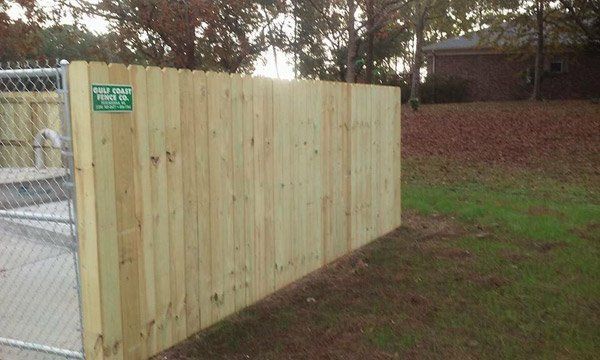 White Wooden Fence — Pascagoula, MS — Gulf Coast Fence Co.