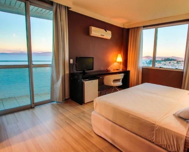 Favorita Golden Hotel & Eventos