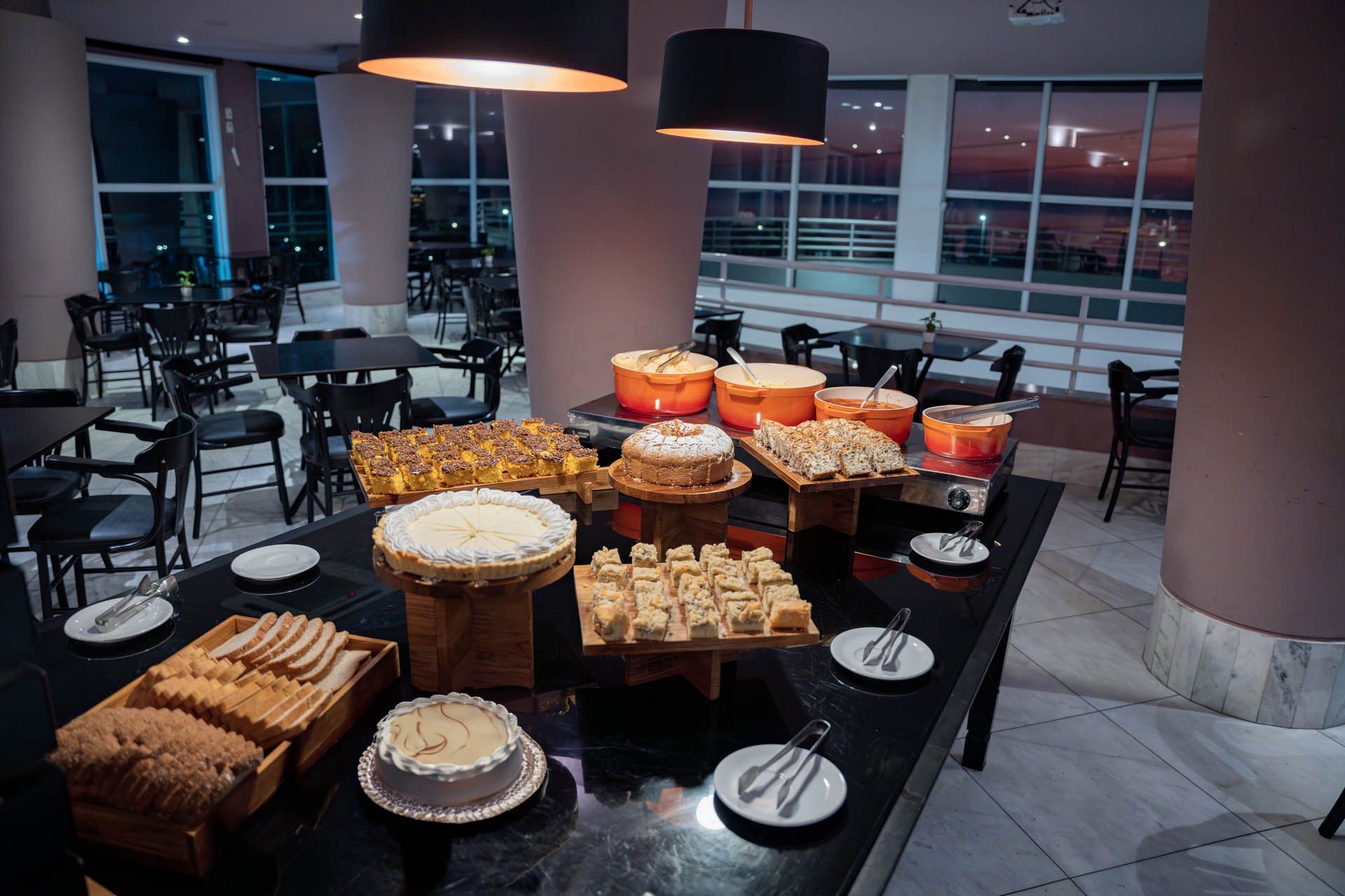 Favorita Golden Hotel & Eventos