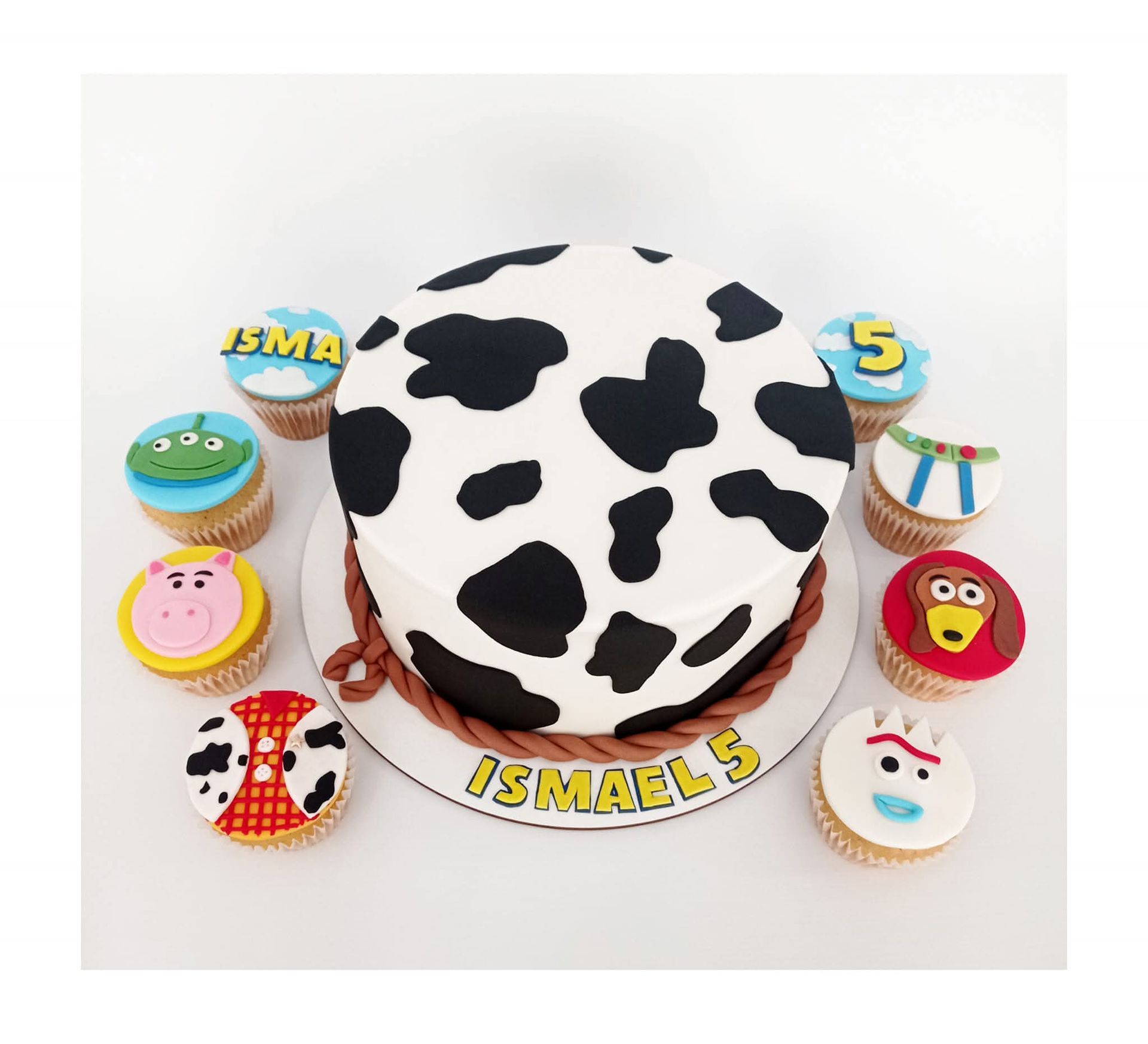 Pastel de cumpleaños con temática de Toy Story 