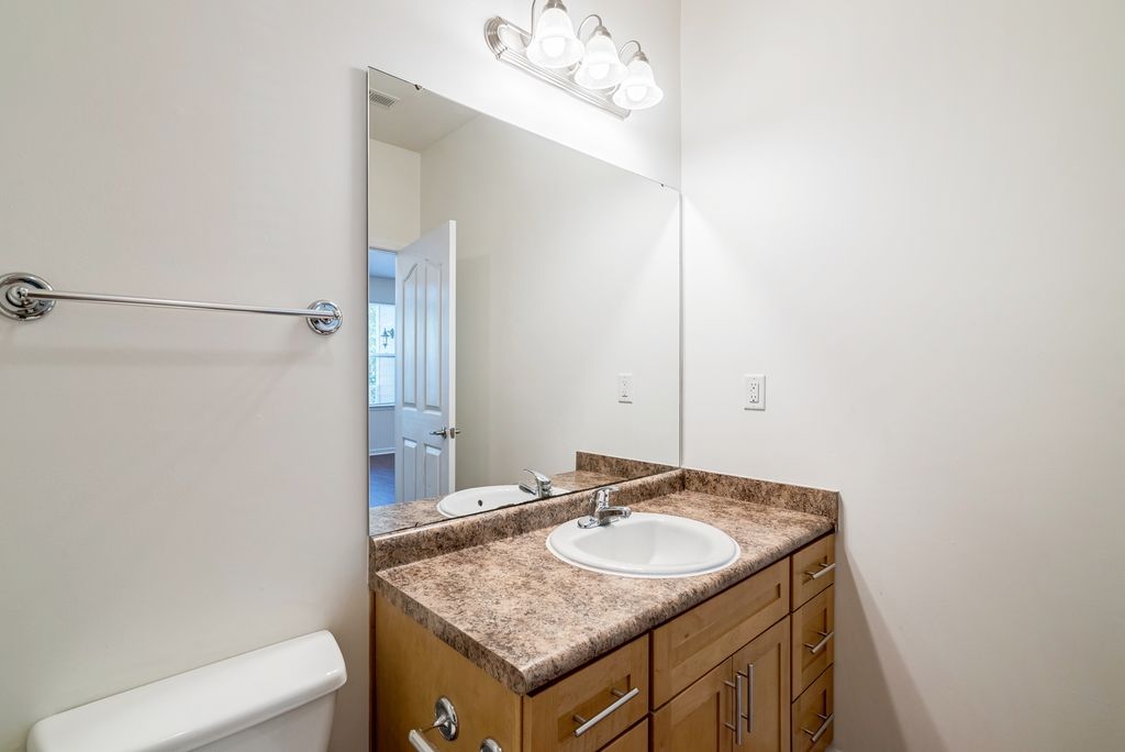 Modern bathroom with a sink and mirror