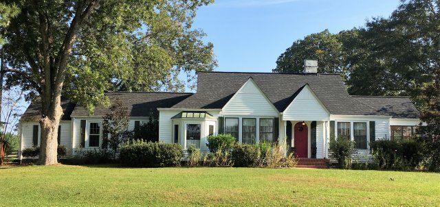 Roofing Installation — Big House with Amazing Roofing in Meridian, MS