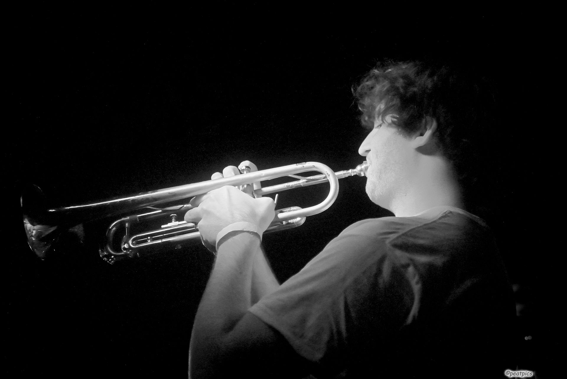 The Dead Bettys band playing at The Aztec Theatre