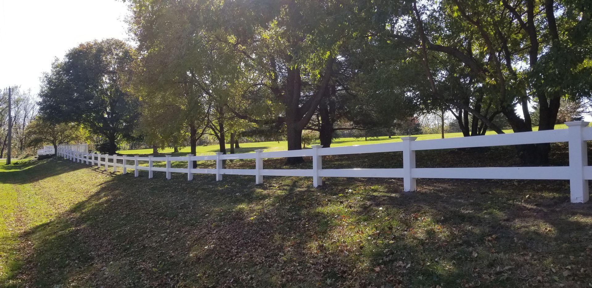 Vinyl Estate Fence | Rochester, MN | The Fence Pro’s