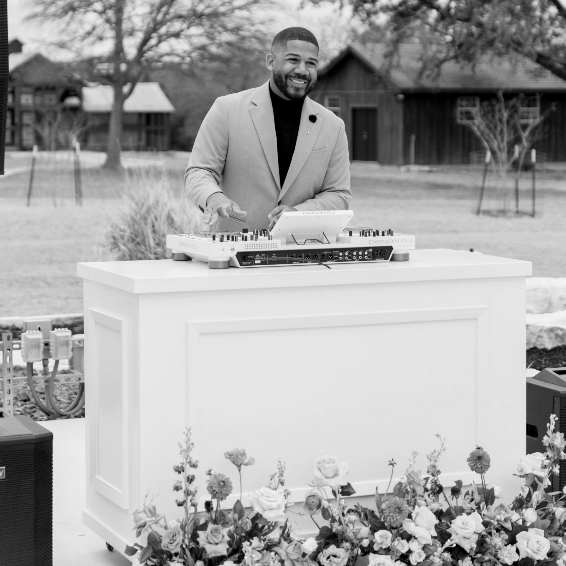 DJ Gumby Gaines Entertainment at Dos Palomas Wedding Boerne, TX