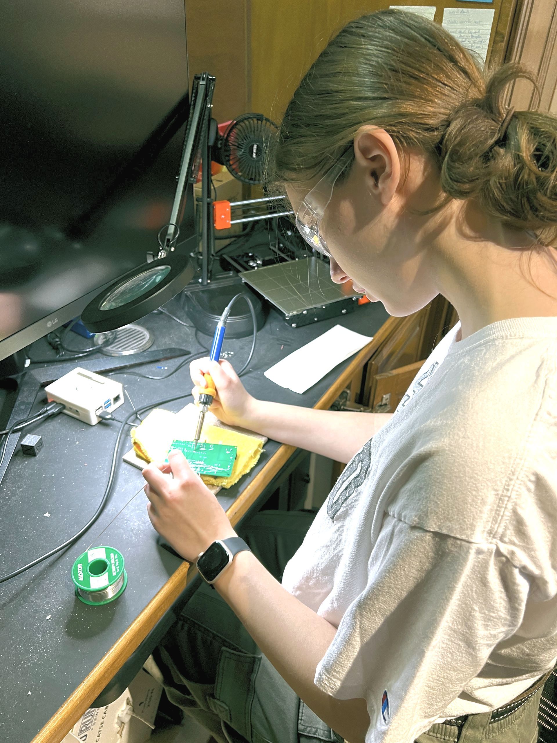 Sara soldering blinkr boards