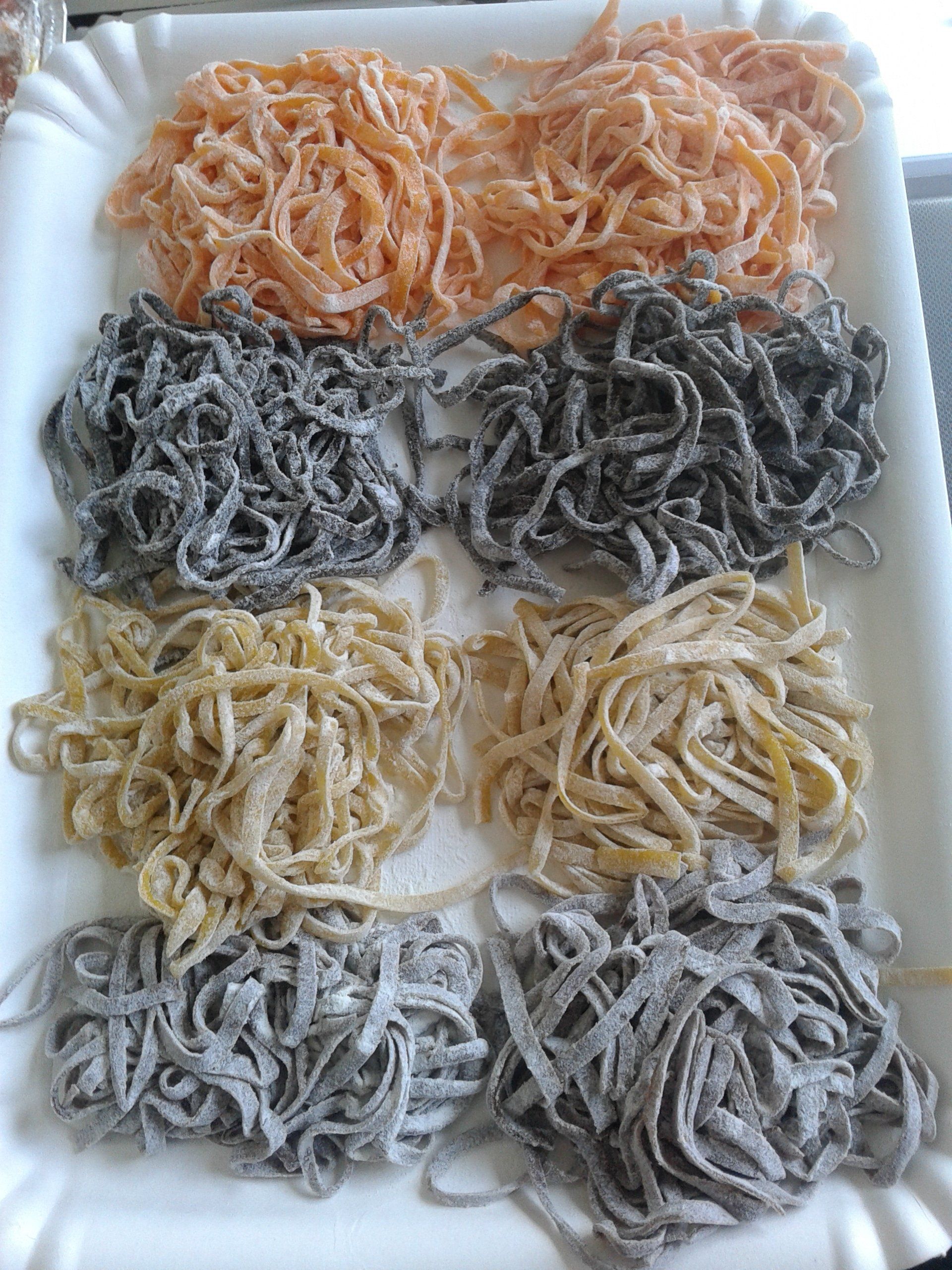 fettuccine con pasta fresca