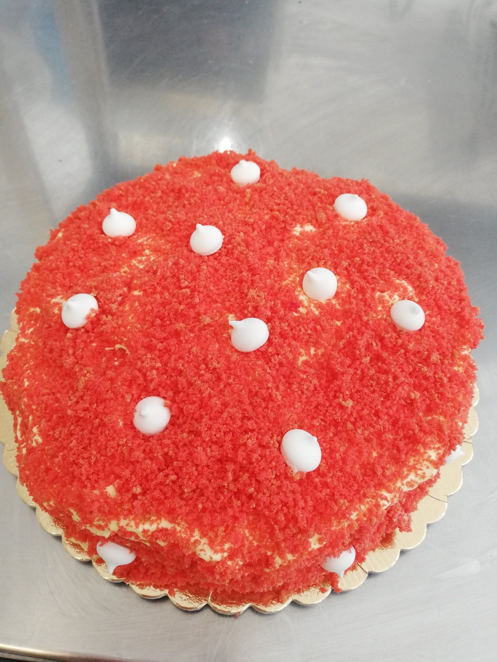 dolce ripieno con panna