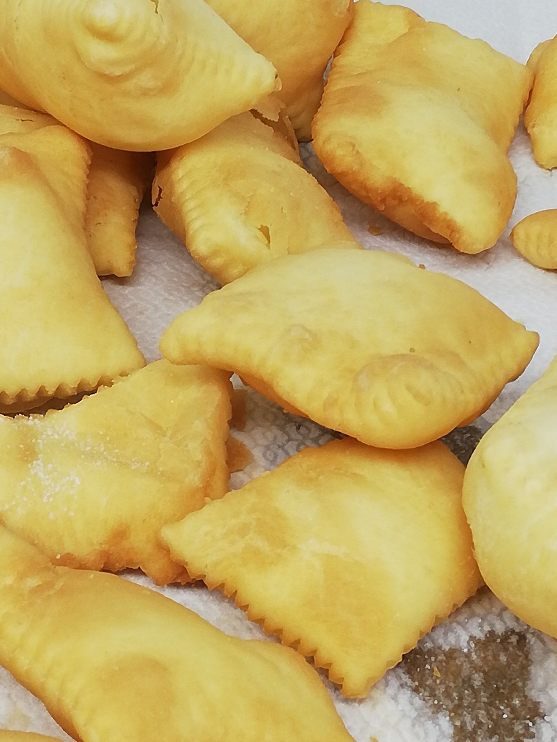 dolcetti fritti e ripieni