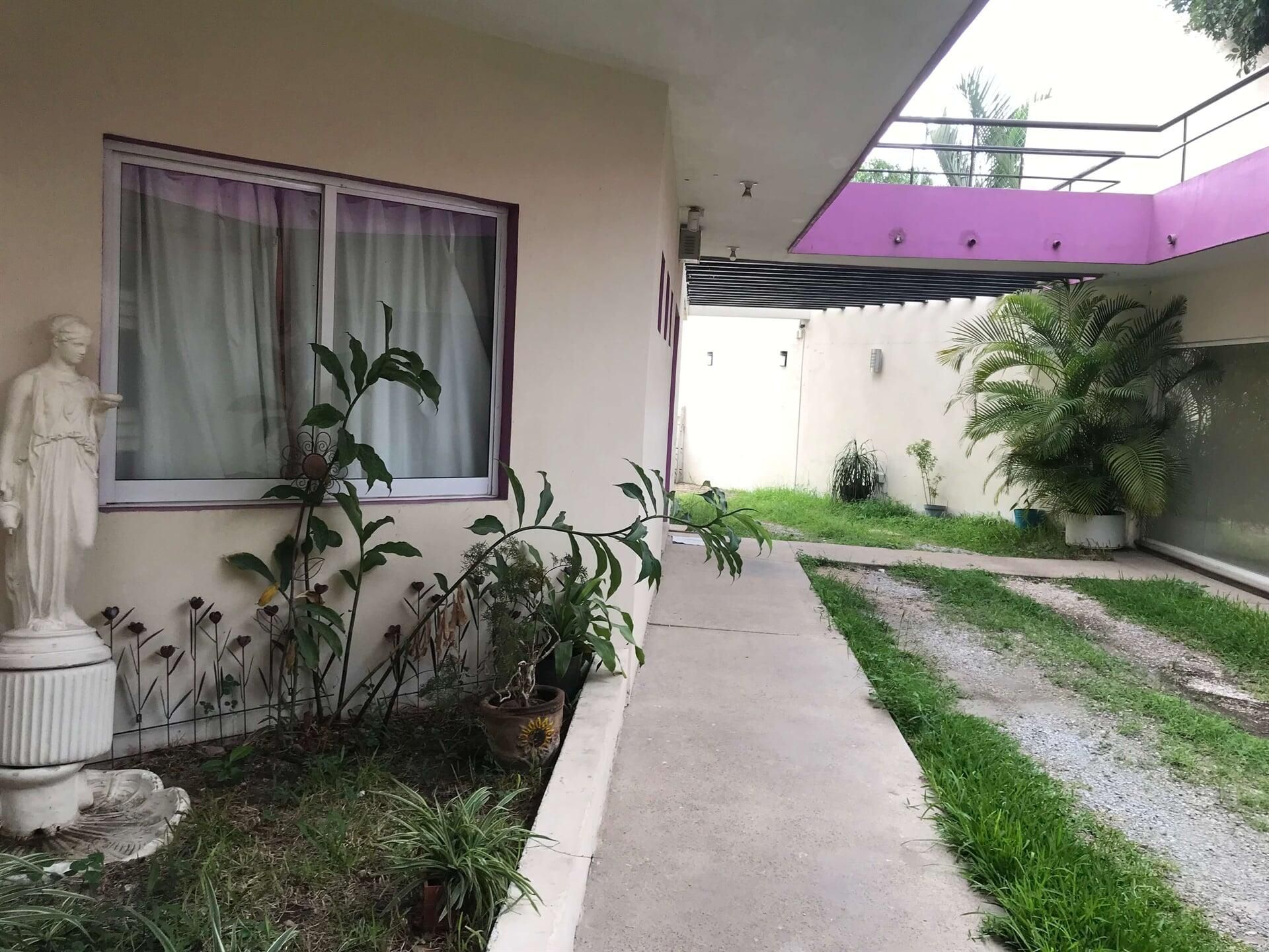 DRA. SILVIA A. VIDAL MUÑIZ