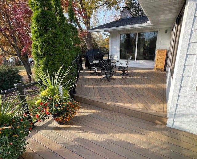 Maintenance Free Deck Installation | Excelsior, MN